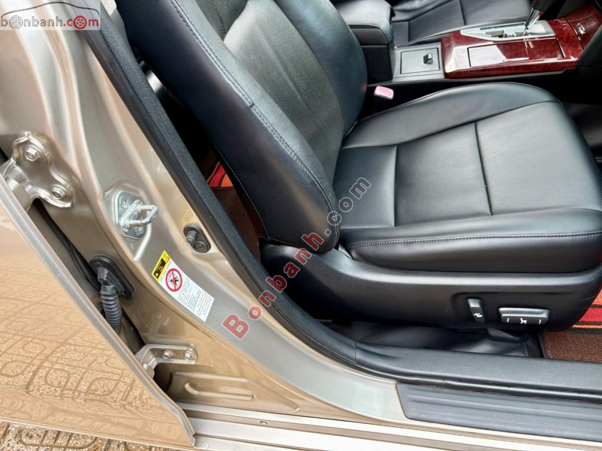 Toyota Camry 2.5Q 2013 - 419 Triệu 9