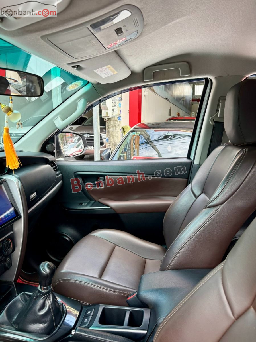 Toyota Fortuner 2.4G 4x2 MT 2017 - 538 Triệu 9