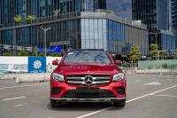 Bán xe Mercedes Benz GLC 2018 300 4Matic giá 999 Triệu - TP HCM