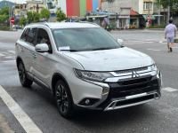 Bán xe Mitsubishi Outlander 2020 2.0 CVT giá 640 Triệu - Quảng Ninh