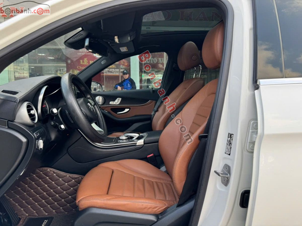 Mercedes Benz GLC 300 4Matic 2018 - 920 Triệu 8