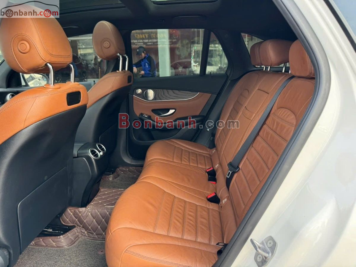 Mercedes Benz GLC 300 4Matic 2018 - 920 Triệu 9