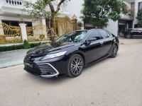 Bán xe Toyota Camry 2022 2.0Q giá 1 Tỷ 60 Triệu - Nghệ An