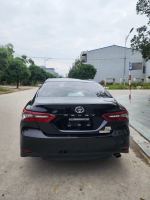 Bán xe Toyota Camry 2.0Q 2022 giá 1 Tỷ 100 Triệu - Nghệ An