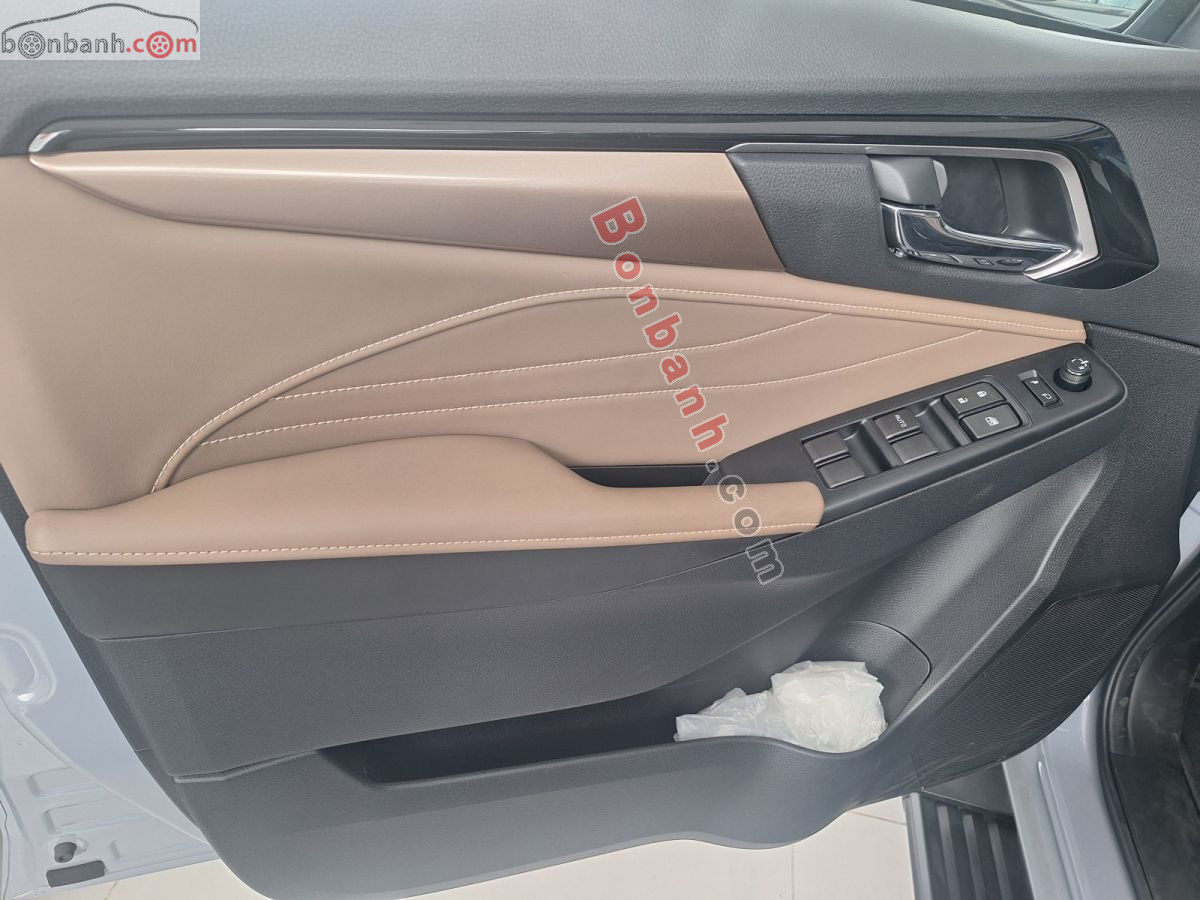 Isuzu MU-X B7 Plus 1.9 4X2 AT 2025 - 901 Triệu 9