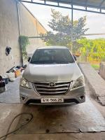 Bán xe Toyota Innova 2016 2.0E giá 295 Triệu - Bình Dương