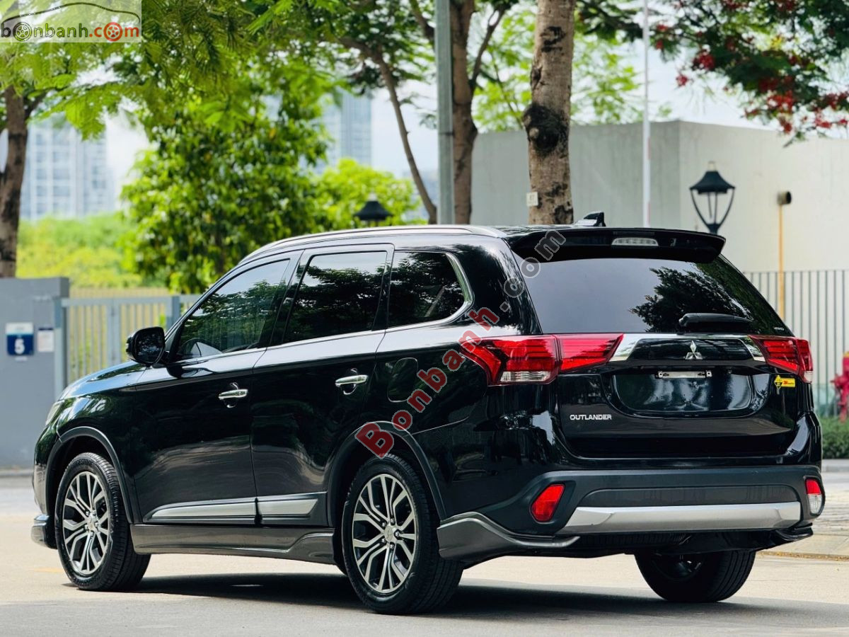 Mitsubishi Outlander 2.4 CVT 2017 - 515 Triệu 3