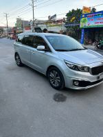 Bán xe Kia Sedona 2017 2.2L DATH giá 688 Triệu - Bình Dương