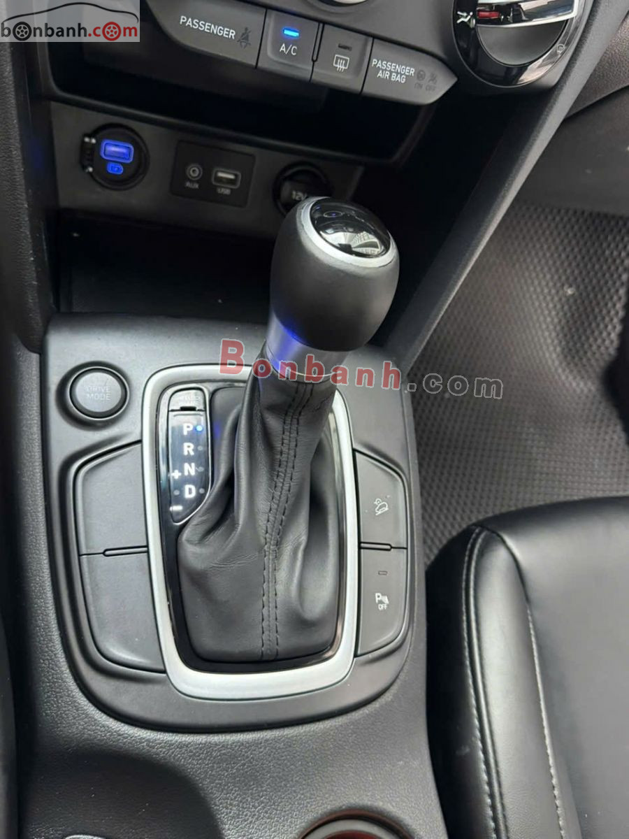 Hyundai Kona Tiêu Chuẩn 2.0 AT 2019 - 410 Triệu 9
