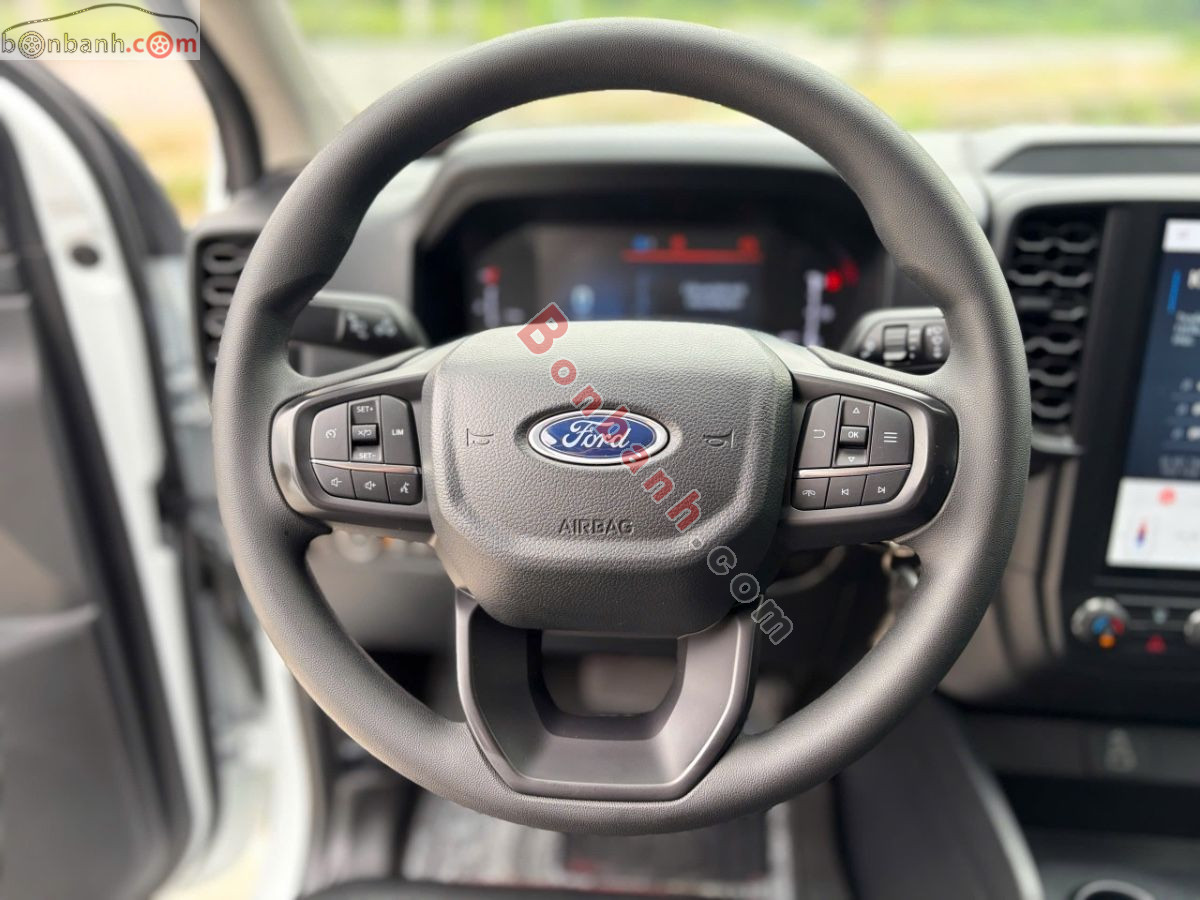 Ford Ranger XLS 2.0L 4x2 AT 2025 - 615 Triệu 5