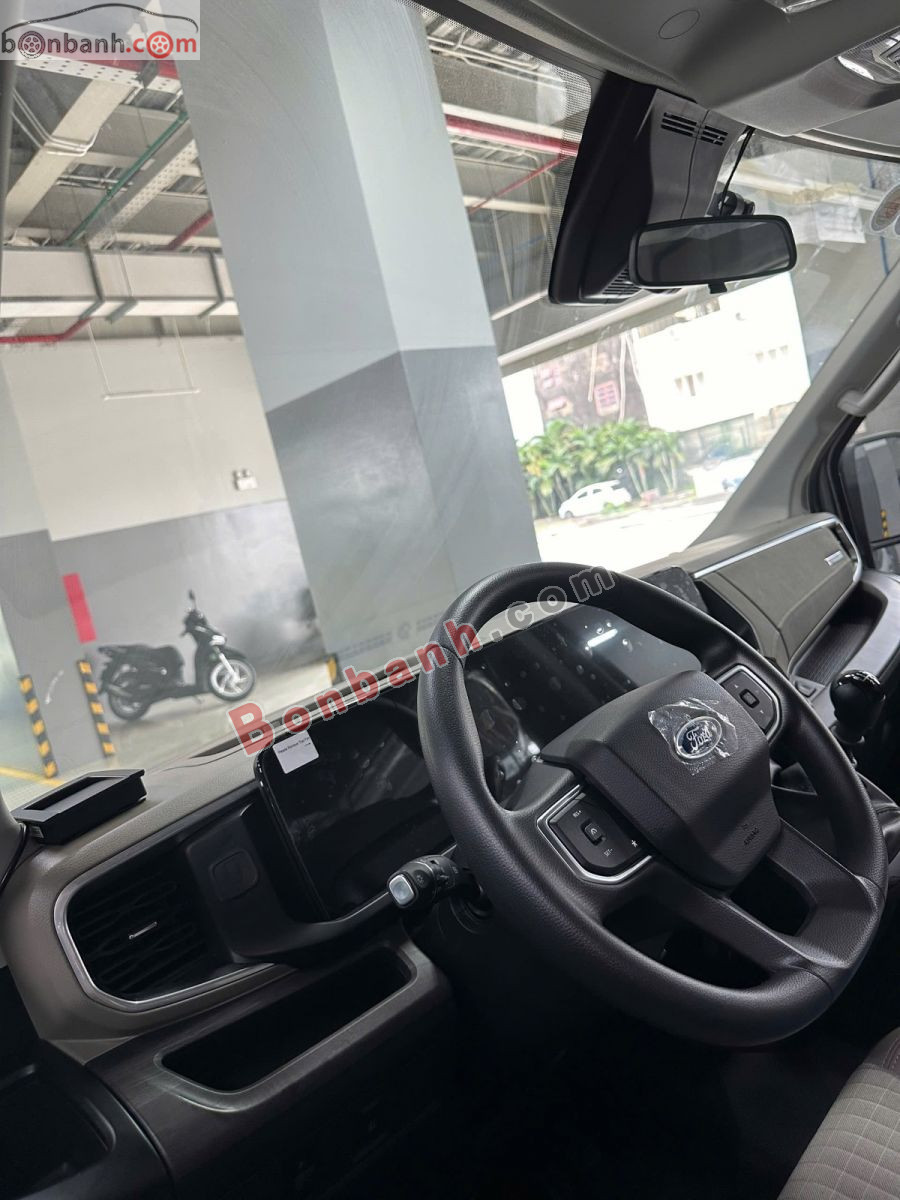 Ford Transit Premium 2026 - 900 Triệu 5