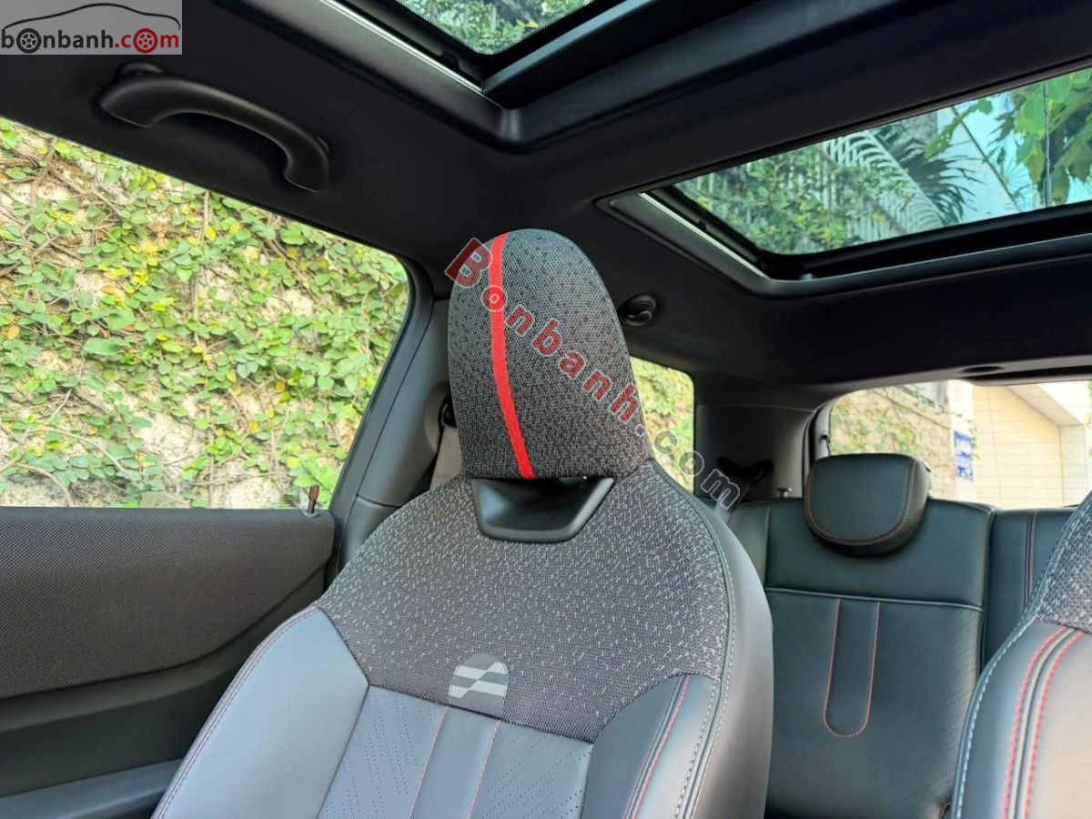 Mini Cooper JCW 3 Door 2025 - 2 Tỷ 186 Triệu 8