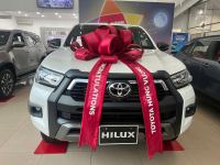 Bán xe Toyota Hilux 2024 Adventure 2.8L 4x4 AT giá 980 Triệu - TP HCM