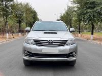 Bán xe Toyota Fortuner 2015 2.5G giá 530 Triệu - Hà Nội