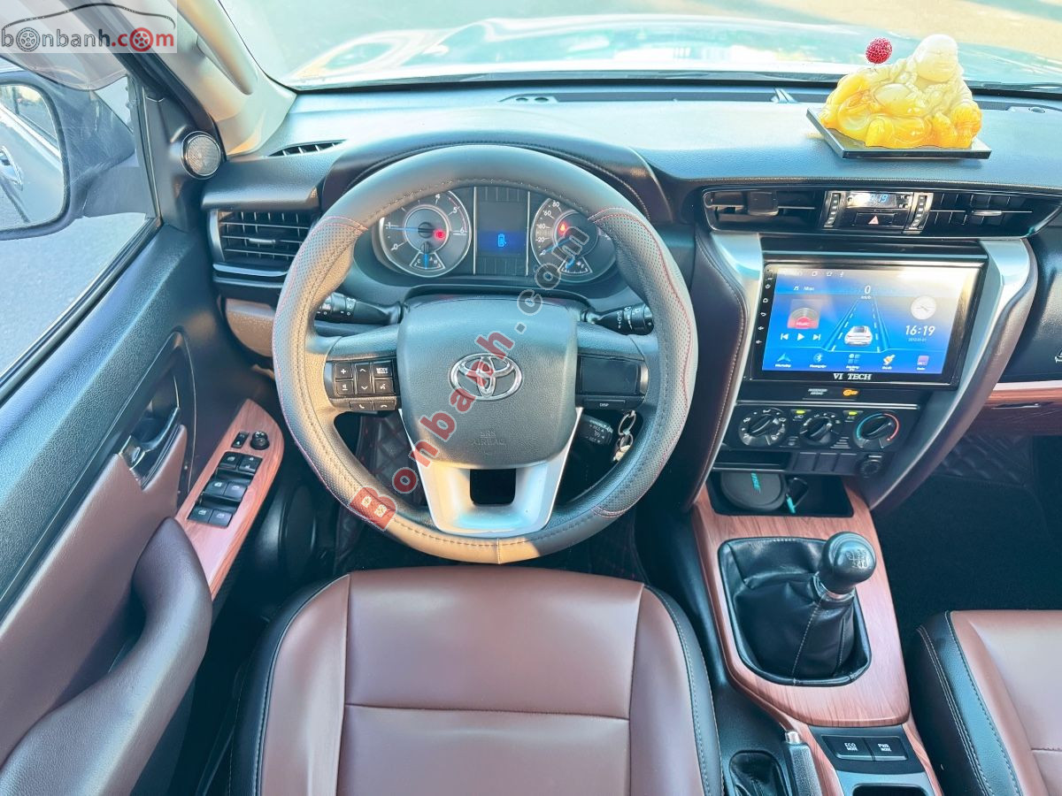 Toyota Fortuner 2.4G 4x2 MT 2017 - 515 Triệu 5