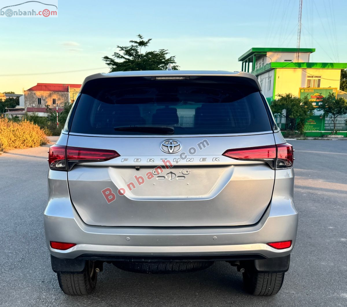 Toyota Fortuner 2.4G 4x2 MT 2017 - 515 Triệu 3