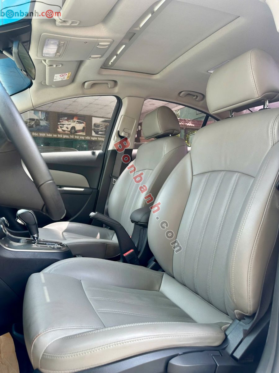 Chevrolet Cruze LTZ 1.8 AT 2016 - 235 Triệu 6