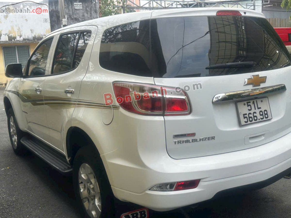 Chevrolet Trailblazer LT 2.5L VGT 4x2 AT 2018 - 399 Triệu 5