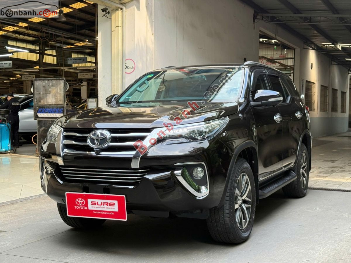 Toyota Fortuner 2.7V 4x4 AT 2017 - 635 Triệu