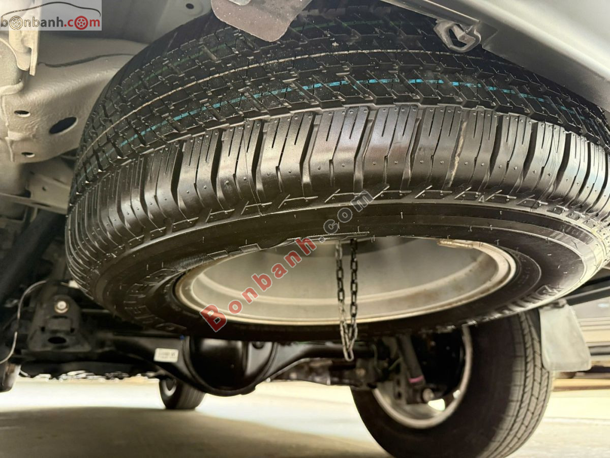 Toyota Fortuner 2.7V 4x4 AT 2017 - 635 Triệu 9