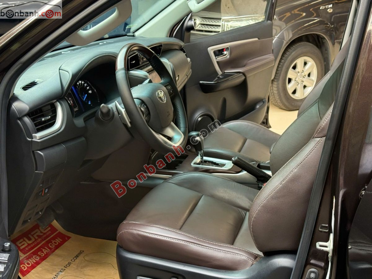 Toyota Fortuner 2.7V 4x4 AT 2017 - 635 Triệu 4