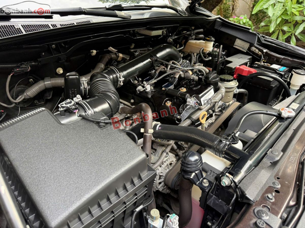 Toyota Fortuner 2.7V 4x4 AT 2017 - 635 Triệu 8