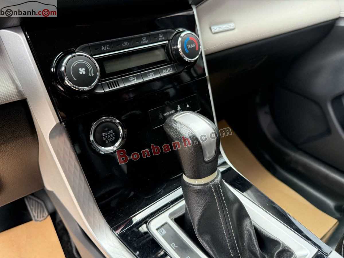 Toyota Veloz Cross Top 1.5 CVT 2022 - 470 Triệu 8