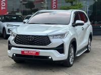 Bán xe Toyota Innova 2024 Cross HEV 2.0 CVT giá 920 Triệu - TP HCM