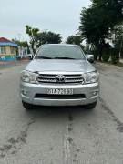 Bán xe Toyota Fortuner 2009 2.7V 4x4 AT giá 310 Triệu - TP HCM