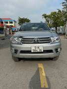 Bán xe Toyota Fortuner 2010 2.7V 4x4 AT giá 315 Triệu - TP HCM