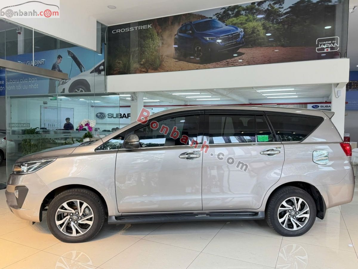 Toyota Innova E 2.0 MT 2021 - 530 Triệu 3