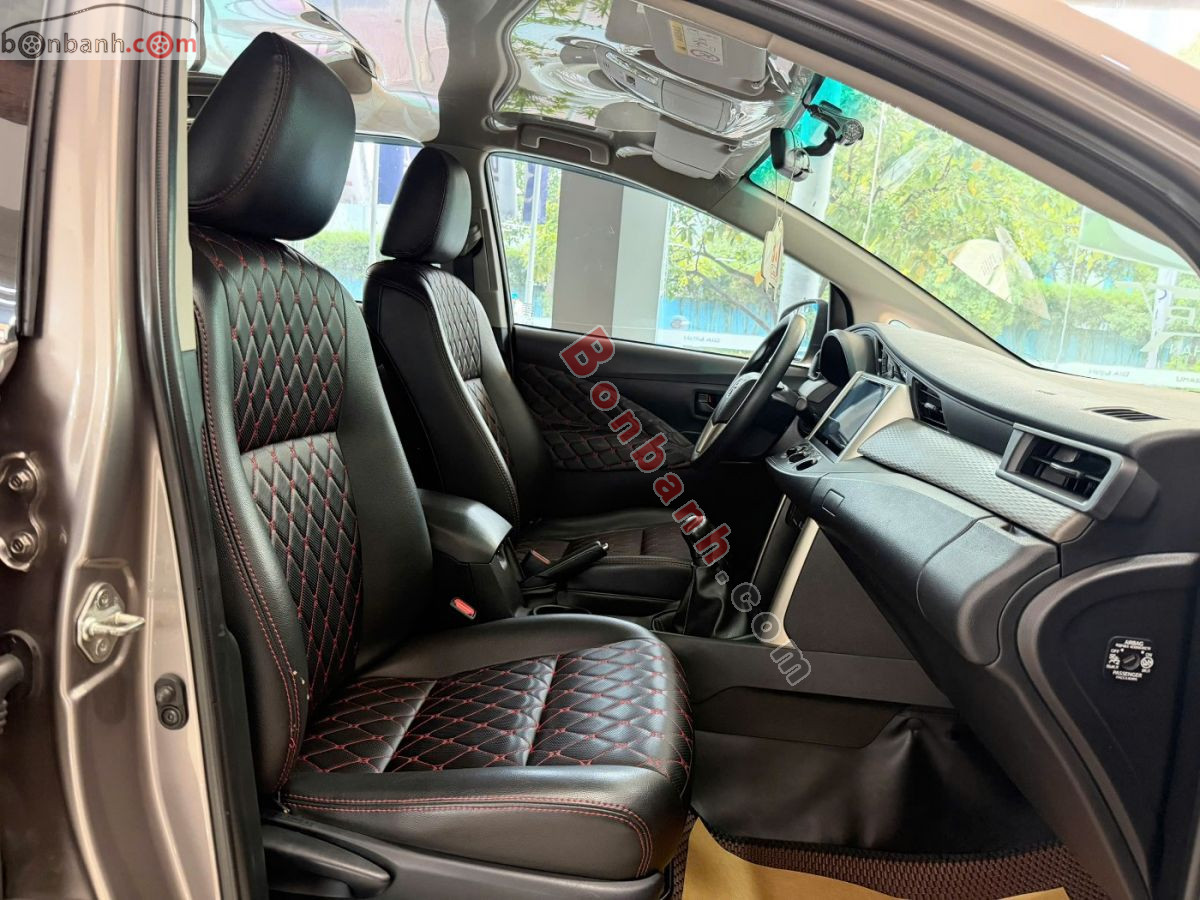 Toyota Innova E 2.0 MT 2021 - 530 Triệu 6