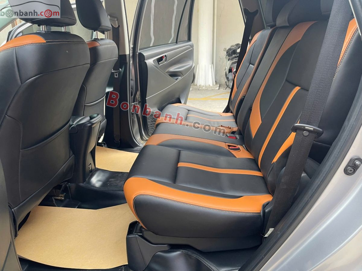 Toyota Innova E 2.0 MT 2021 - 520 Triệu 10