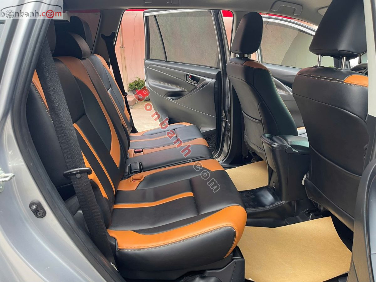 Toyota Innova E 2.0 MT 2021 - 520 Triệu 9