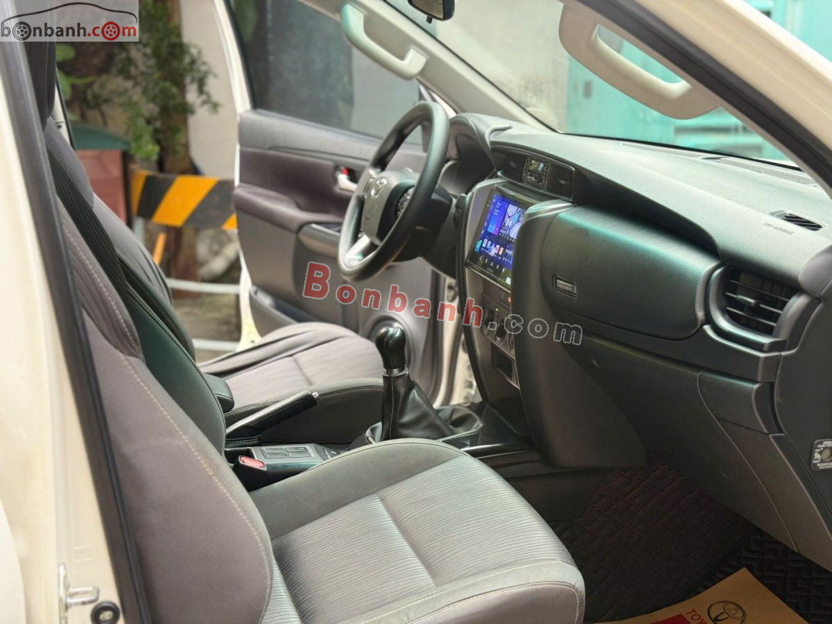 Toyota Fortuner 2.4L 4x2 MT 2022 - 820 Triệu 6