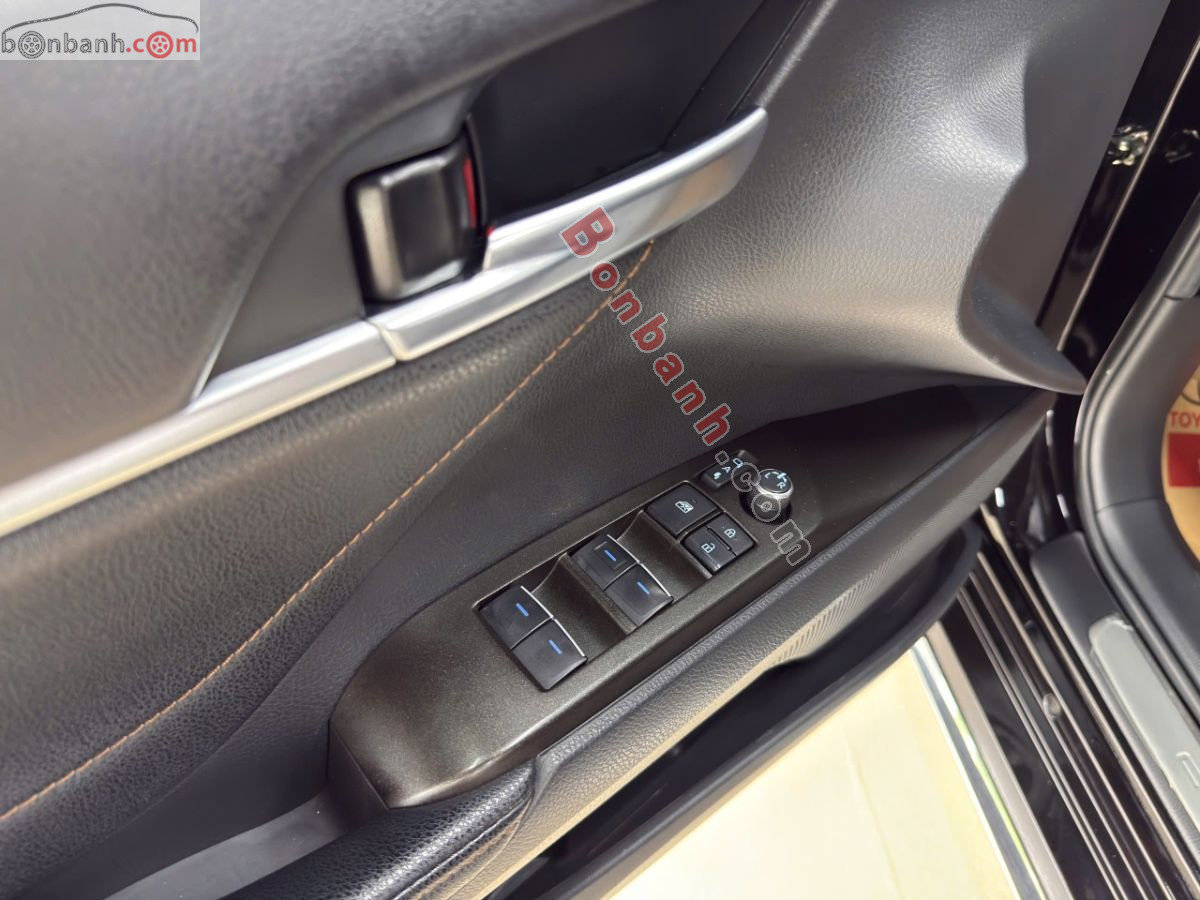 Toyota Camry 2.0G 2022 - 879 Triệu 5