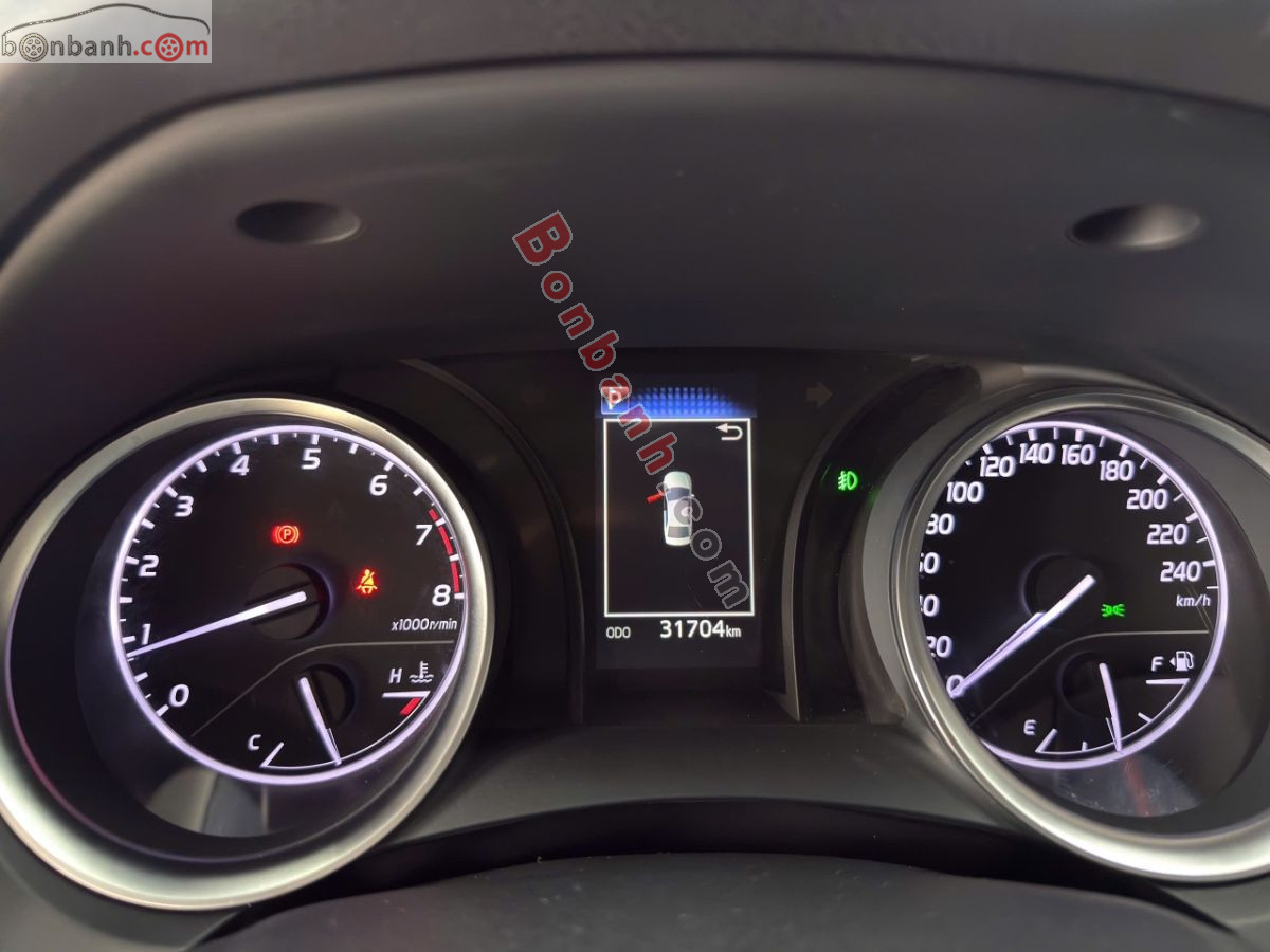 Toyota Camry 2.0G 2022 - 879 Triệu 7