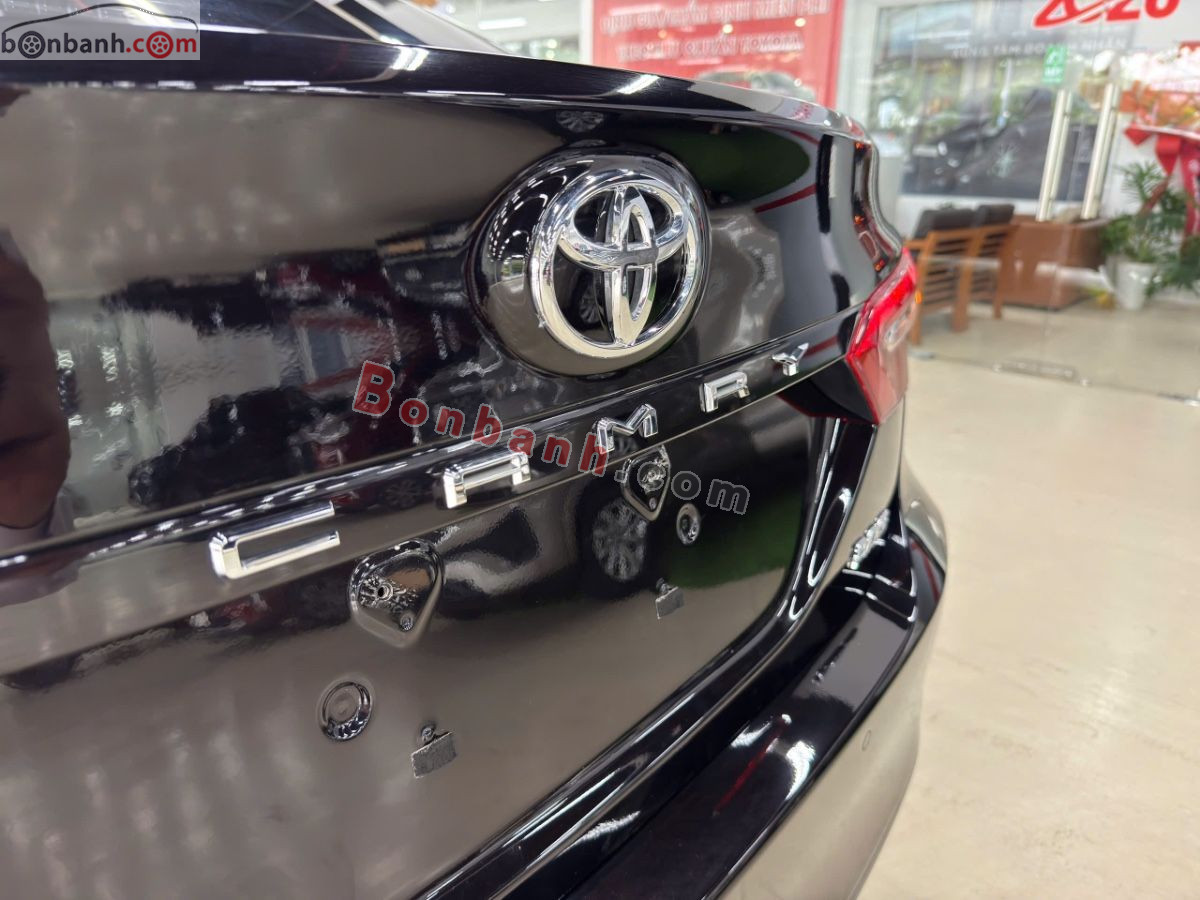 Toyota Camry 2.0G 2022 - 879 Triệu 10