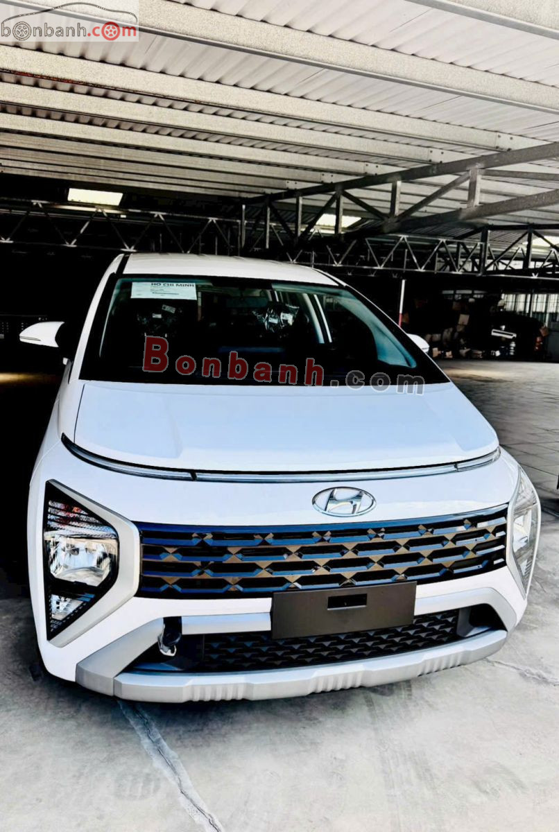 Hyundai Stargazer Tiêu chuẩn 1.5 AT 2025 - 462 Triệu 2