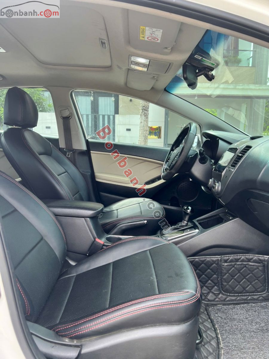 Kia Cerato 1.6 AT 2017 - 375 Triệu 6