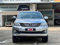 Bán xe Toyota Fortuner 2016 2.7V 4X2 AT giá 560 Triệu - TP HCM