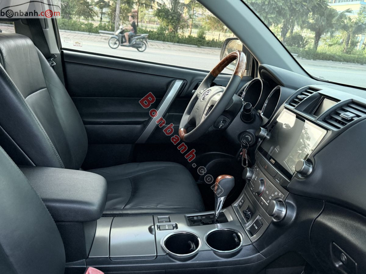 Toyota Highlander SE 2.7 2012 - 645 Triệu 7