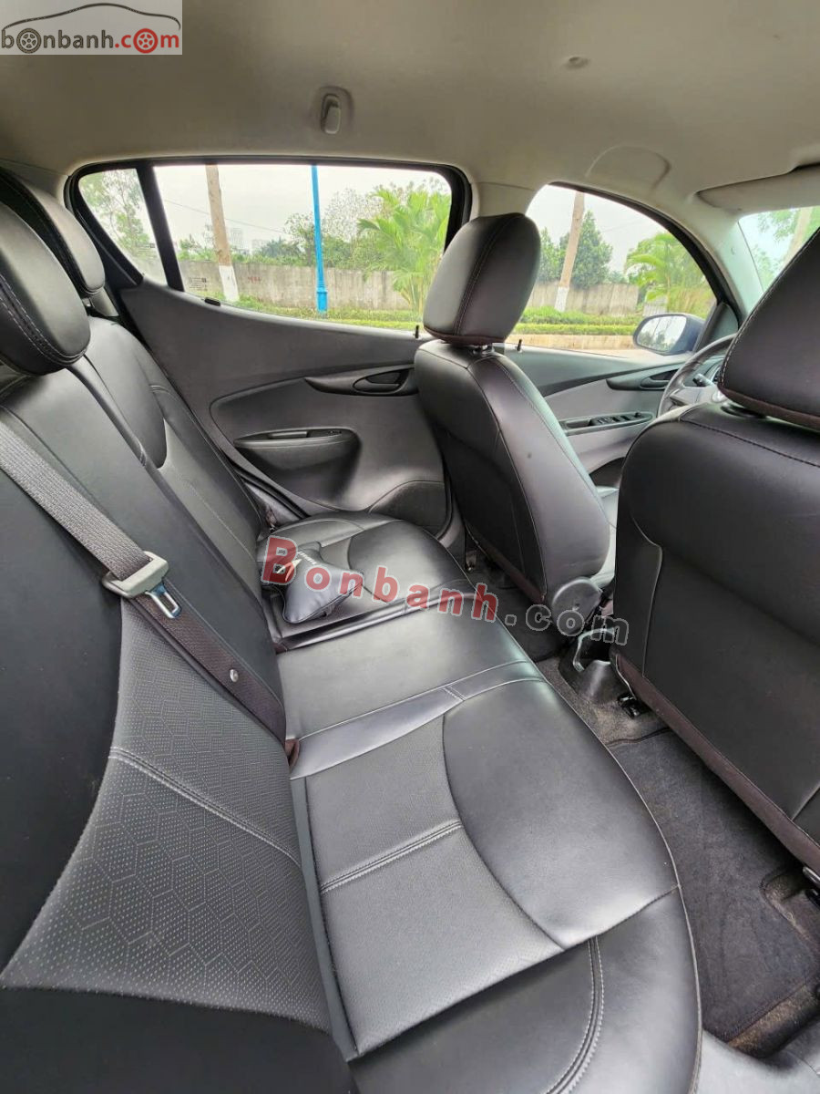 VinFast Fadil 1.4 AT Plus 2021 - 279 Triệu 7
