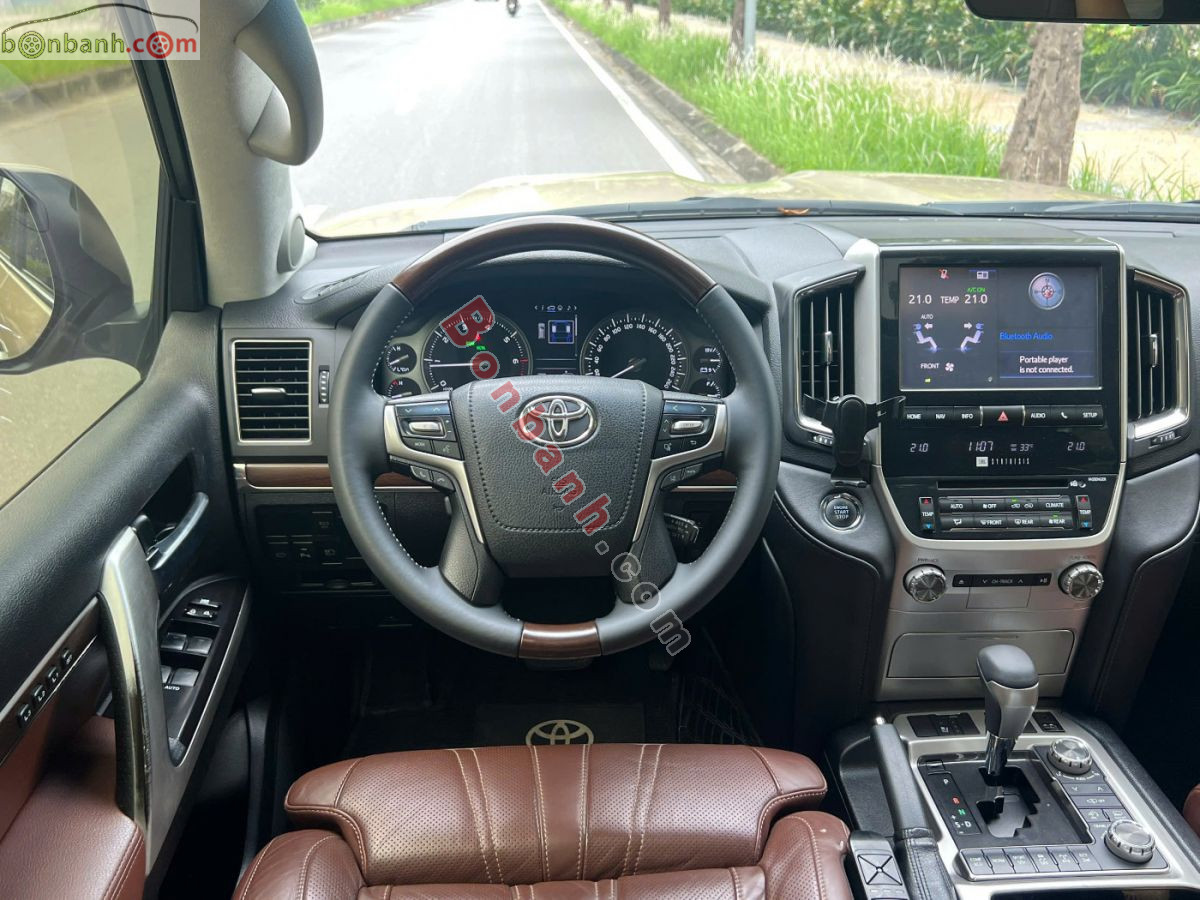 Toyota Land Cruiser VX.R 5.7 V8 2016 - 4 Tỷ 850 Triệu 9