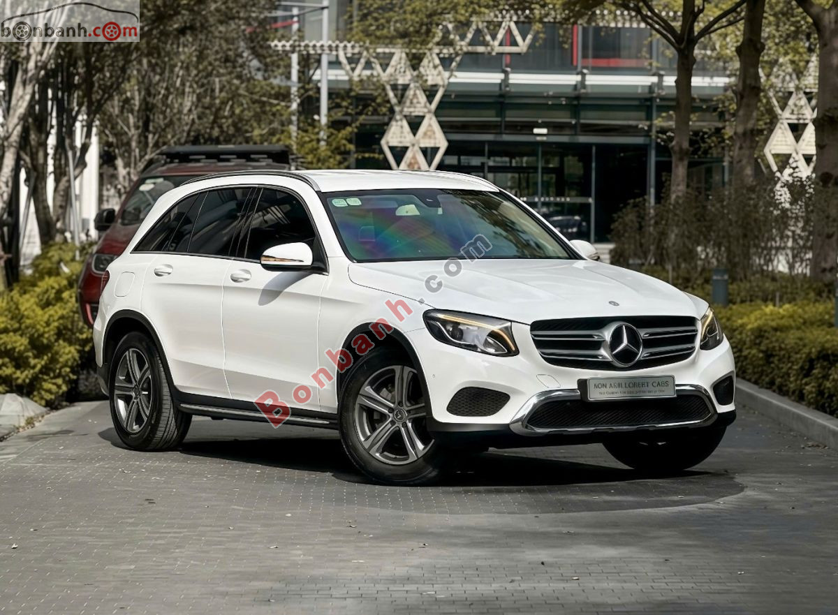 Mercedes Benz GLC 200 2018 - 850 Triệu