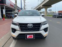 Bán xe Toyota Fortuner 2021 2.7V 4x2 AT giá 940 Triệu - Đồng Nai