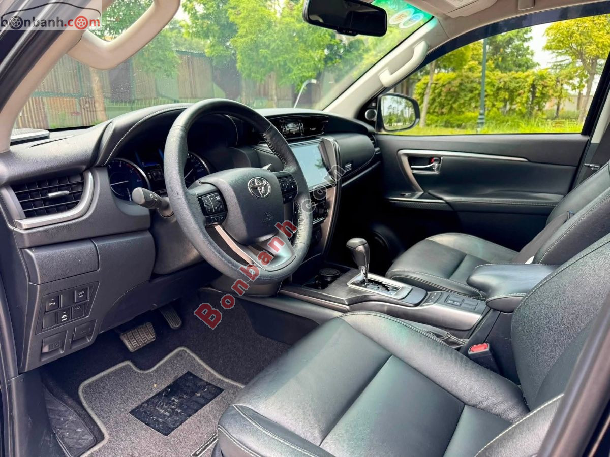 Toyota Fortuner 2.8L 4x4 AT 2022 - 985 Triệu 9