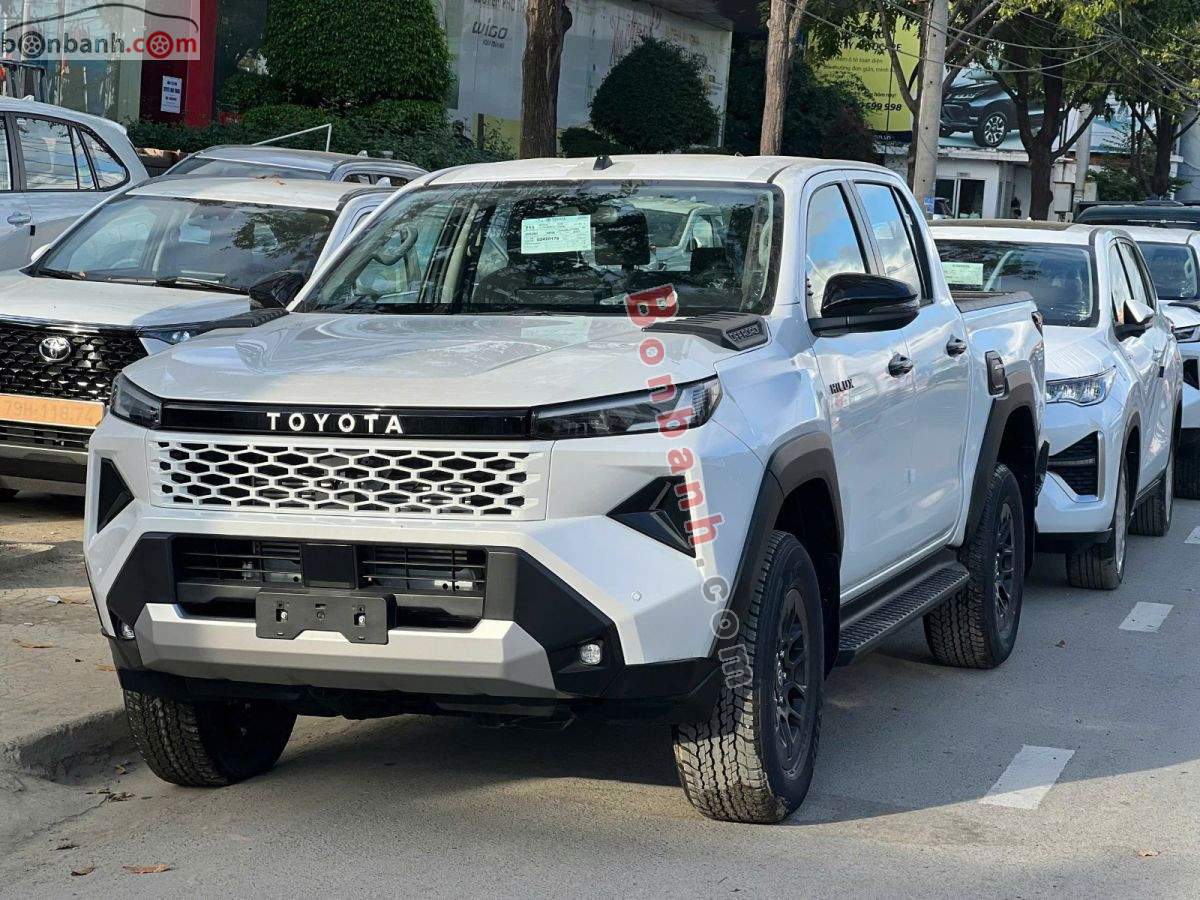 Toyota Hilux Pro 2.8L 4x2 AT 2026 - 676 Triệu 3