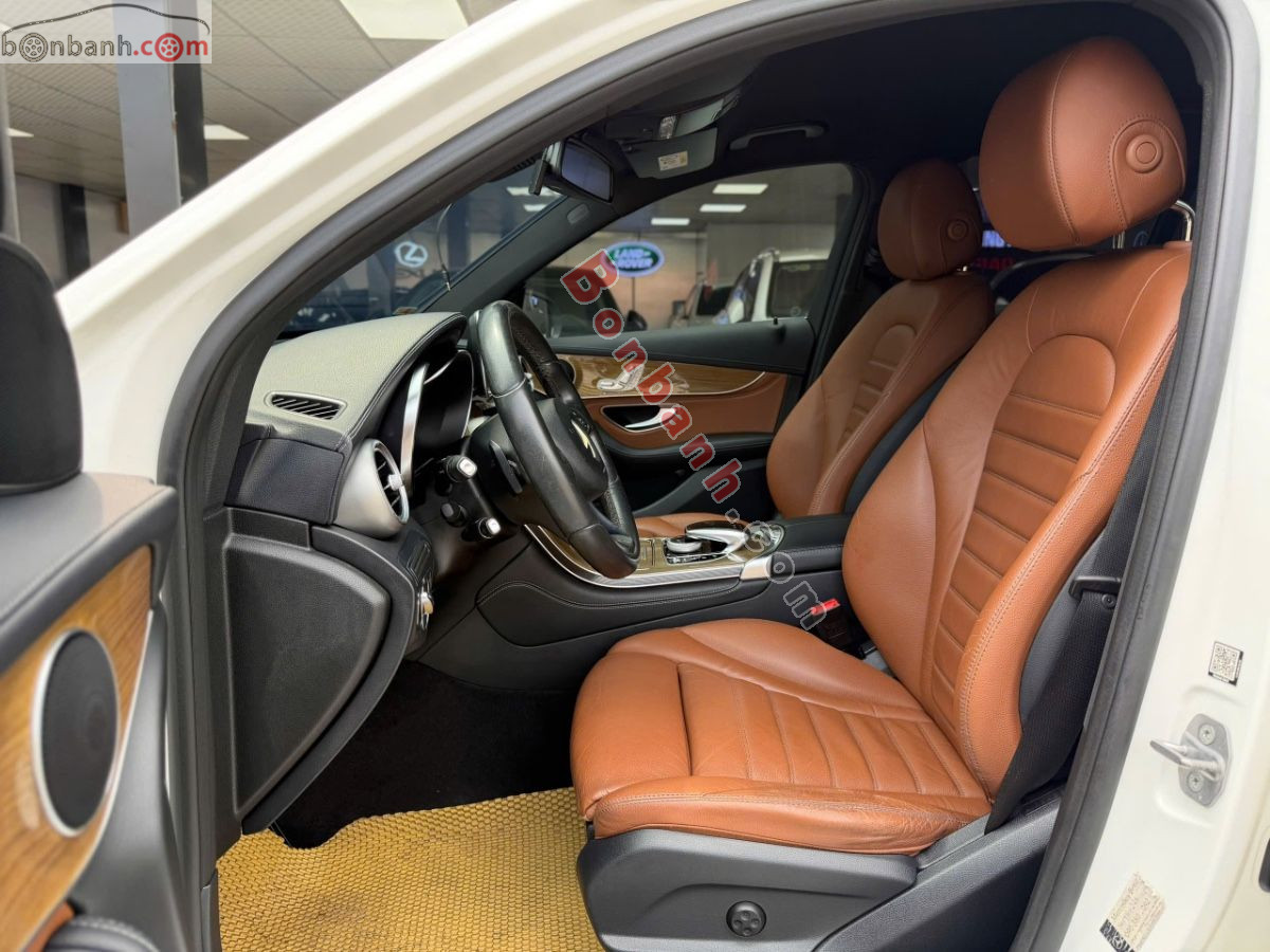 Mercedes Benz GLC 250 4Matic 2017 - 765 Triệu 6