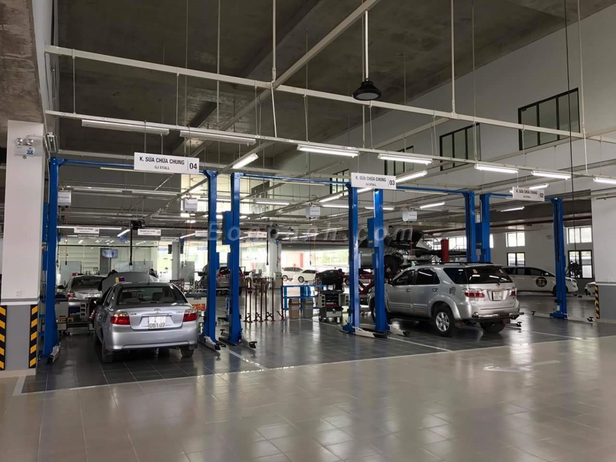 Giới thiệu xe Toyota Innova Venturer số tự động tại Toyota Tiền Giang